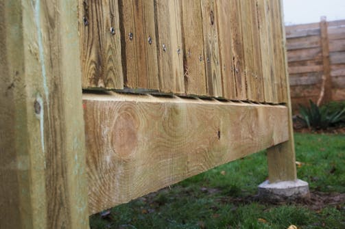 PELASTA AITA POIKKILAUDALLA PELASTA AITA POIKKILAUDALLA